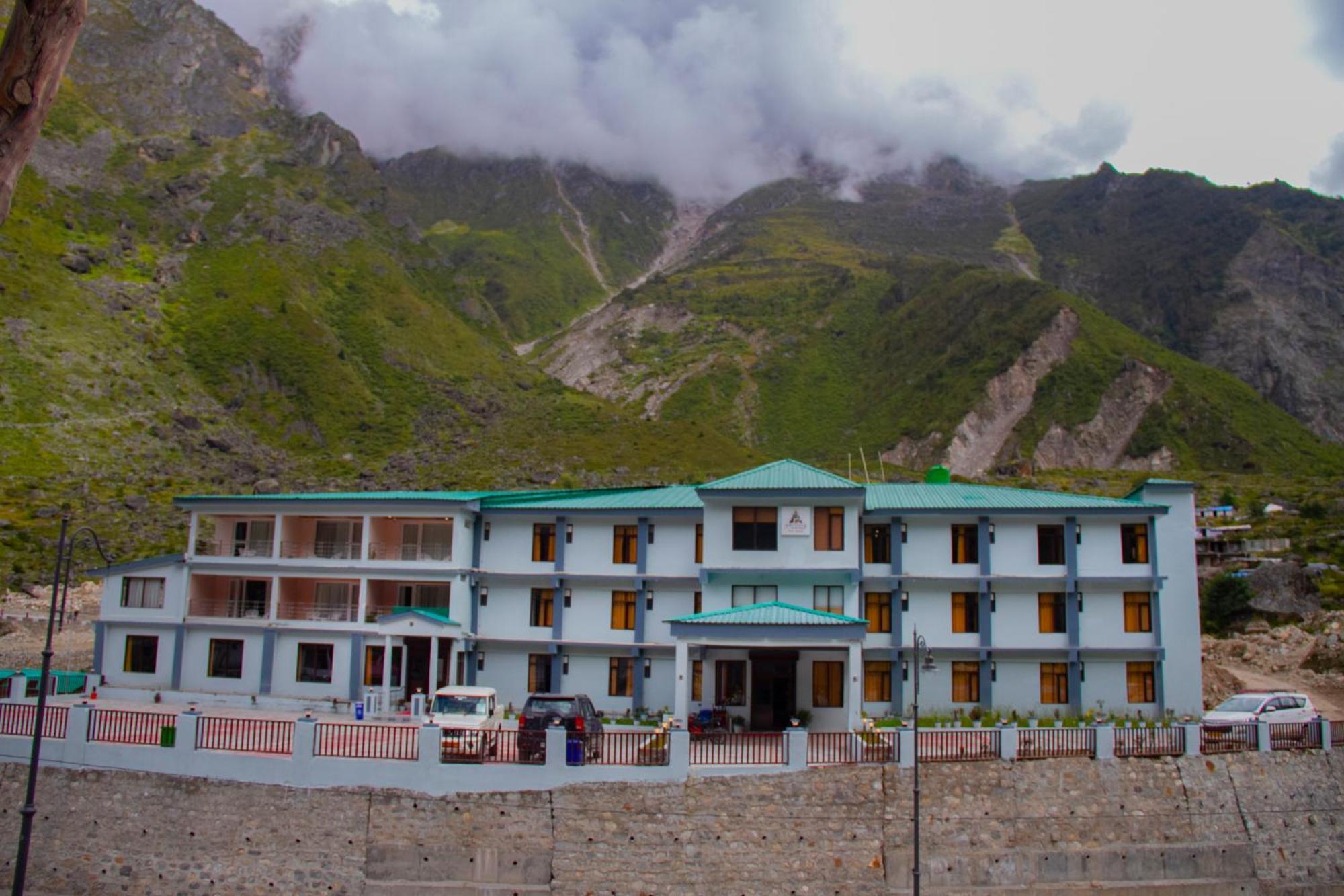 Hotel Amritara The Avadh à Badrinath Extérieur photo